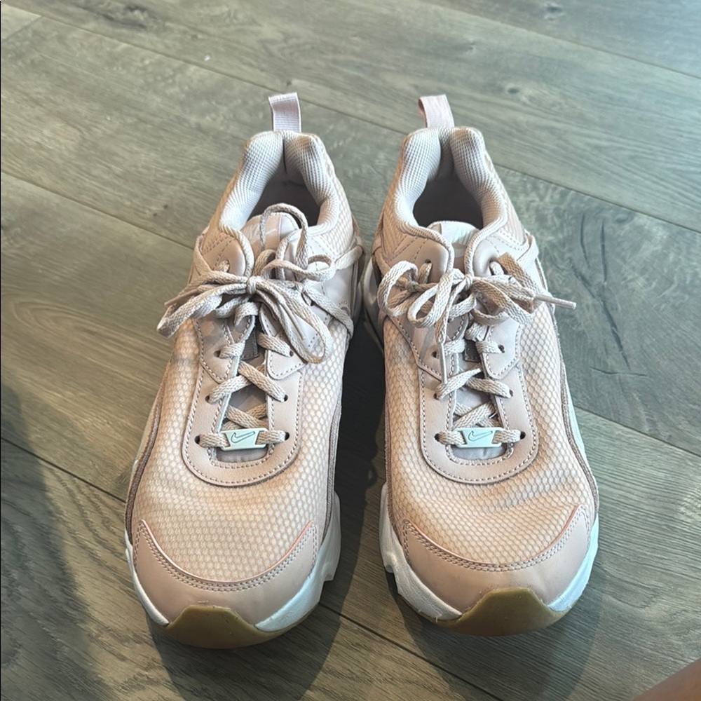 Women's Pink Athletic Shoes